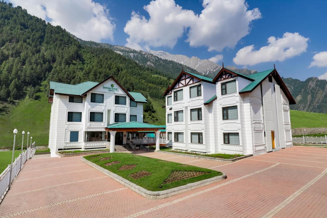 Lemon Tree Hotel, Sonāmarg Kültér fotó