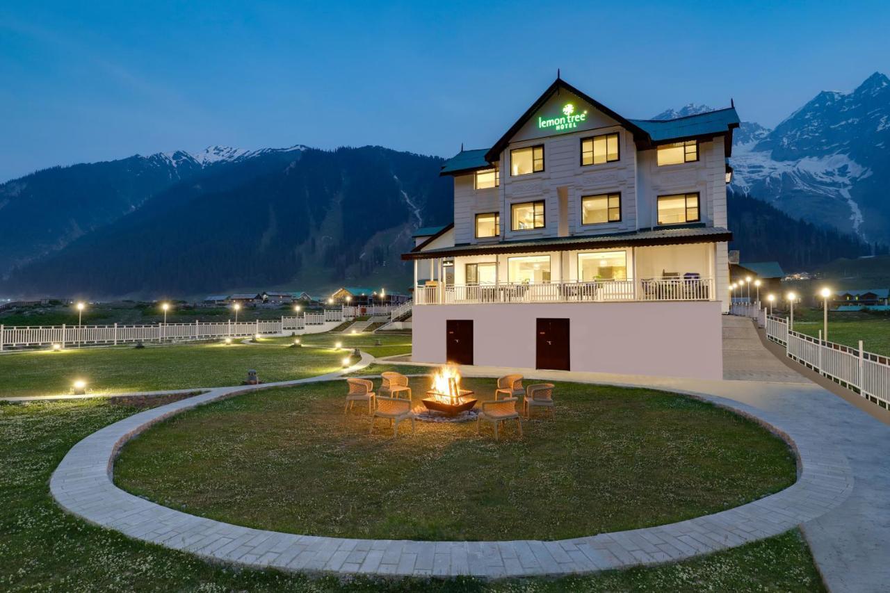 Lemon Tree Hotel, Sonāmarg Kültér fotó
